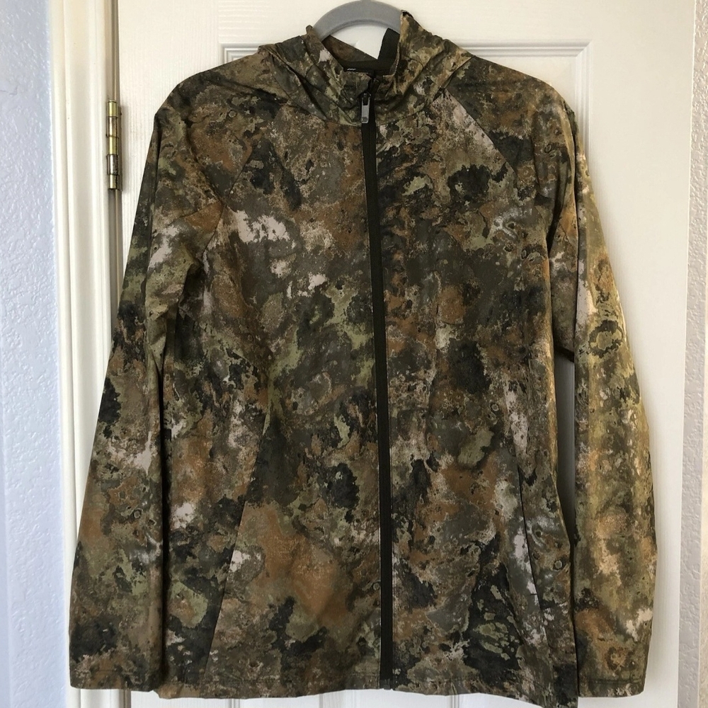 All in Motion Camo Hooded Windbreaker Jacket